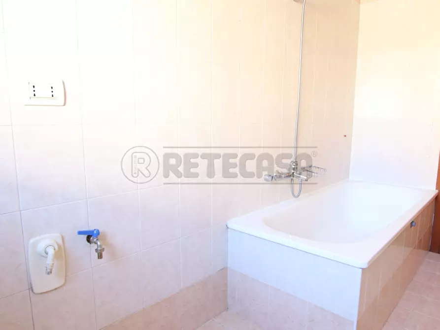 Immagine 16 di Bilocale in vendita  in Via Giovanni Falcone a Barbarano Mossano