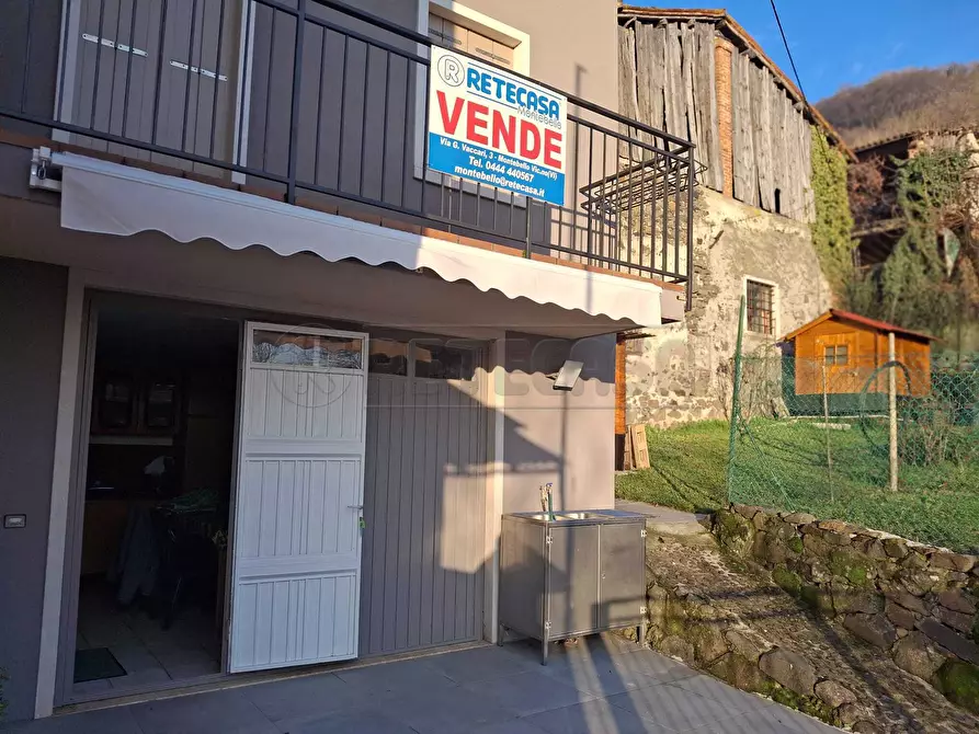 Immagine 2 di Casa semindipendente in vendita  in Via Corati a Nogarole Vicentino