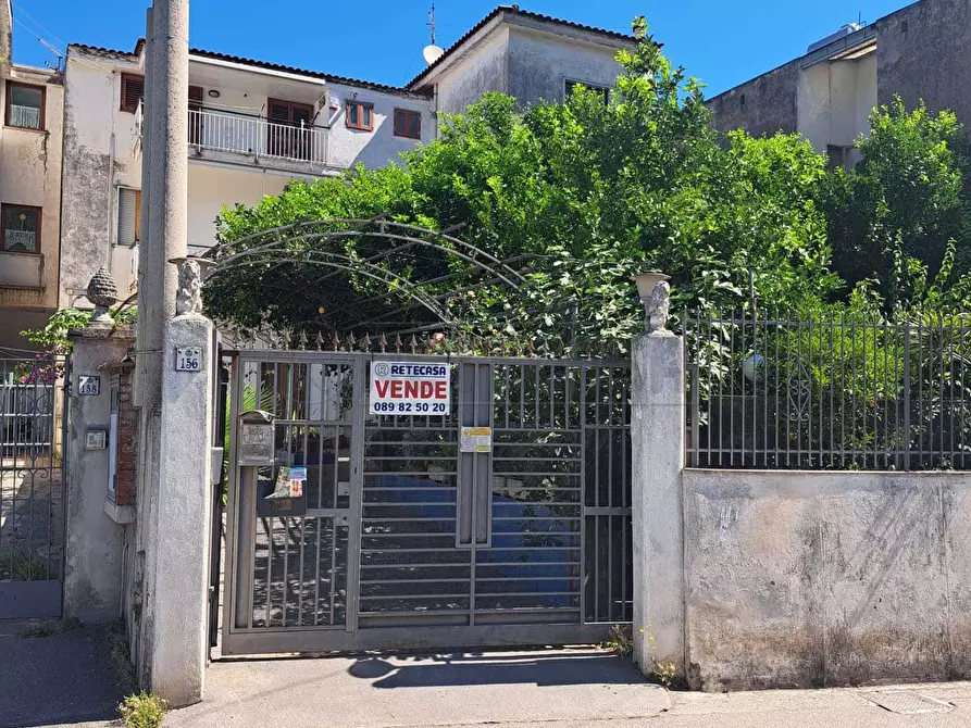 Immagine 1 di Casa semindipendente in vendita  a Mercato San Severino