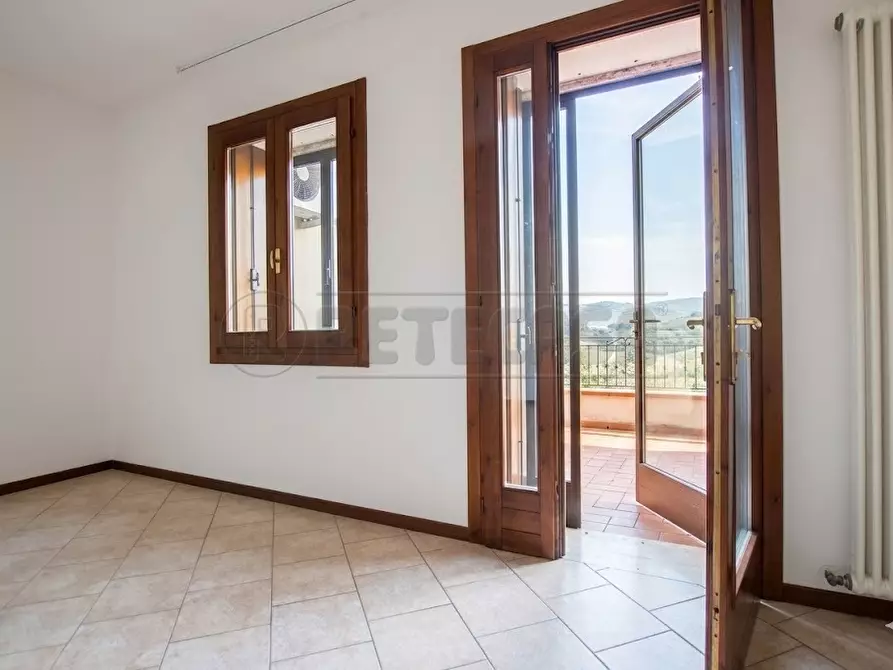 Immagine 46 di Porzione di casa in vendita  in Via Monte delle Rose a Arcugnano