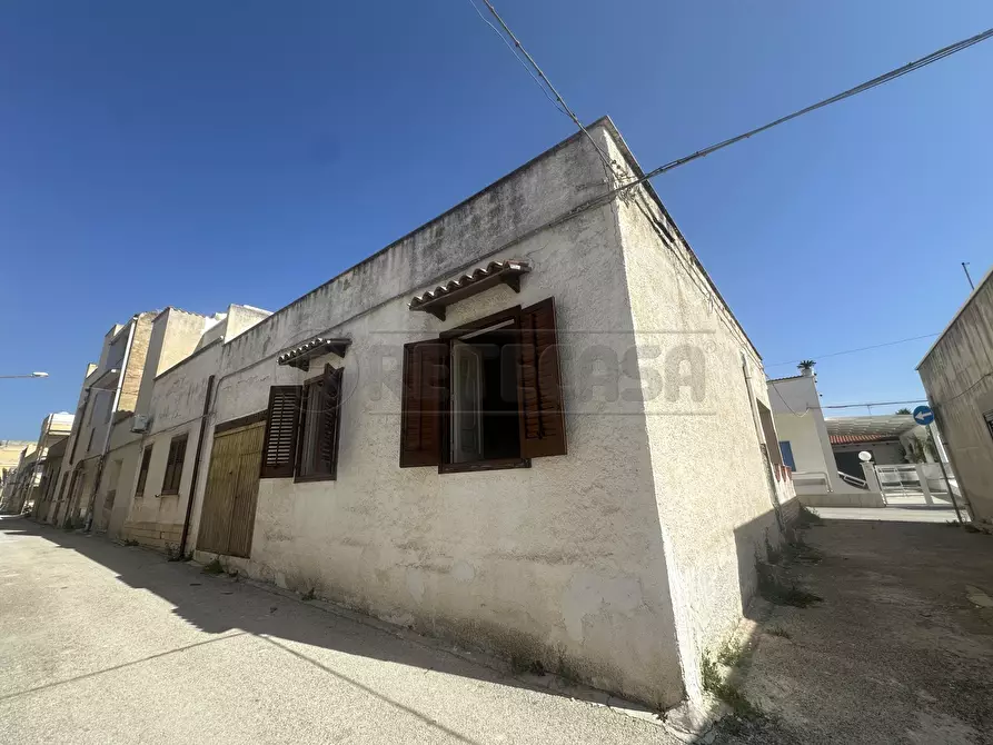 Immagine 4 di Villetta a schiera in vendita  a Campobello Di Mazara