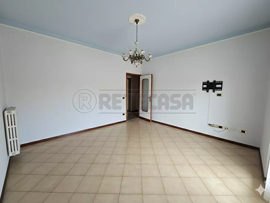 Immagine 14 di Quadrilocale in vendita  in Via Bergamo a Castelverde