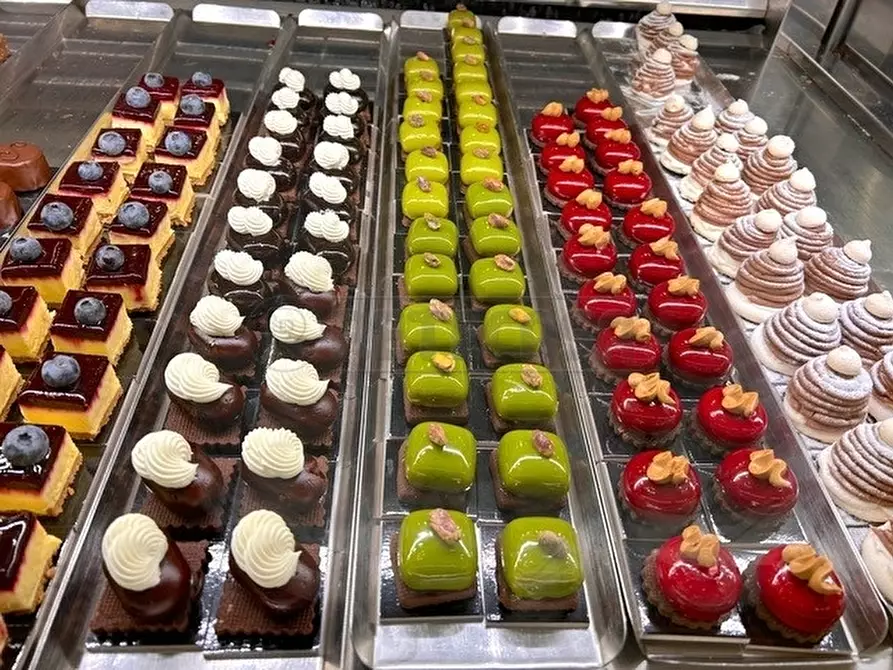 Immagine 3 di Gelateria in vendita  a Mazara Del Vallo