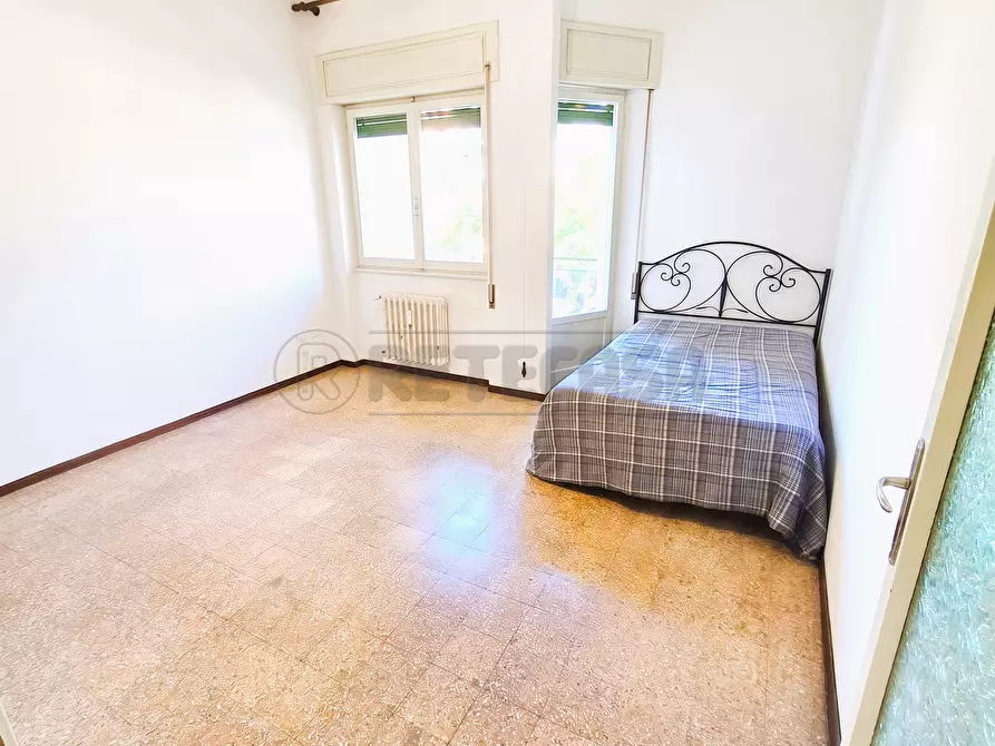 Immagine 2 di Trilocale in vendita  in Via Gioacchino da Fiore 11 a Pescara