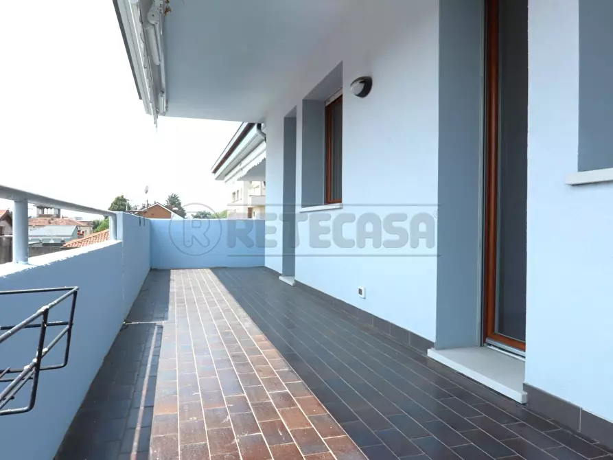 Immagine 39 di Attico in affitto  in Via Cimone 9 a Vicenza