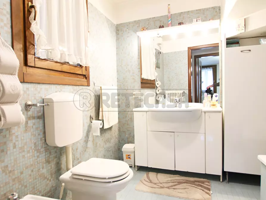 Immagine 19 di Porzione di casa in vendita  in strada del tormeno a Vicenza