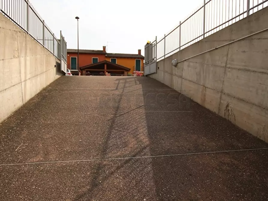 Immagine 20 di Appartamento in affitto  a Agugliaro