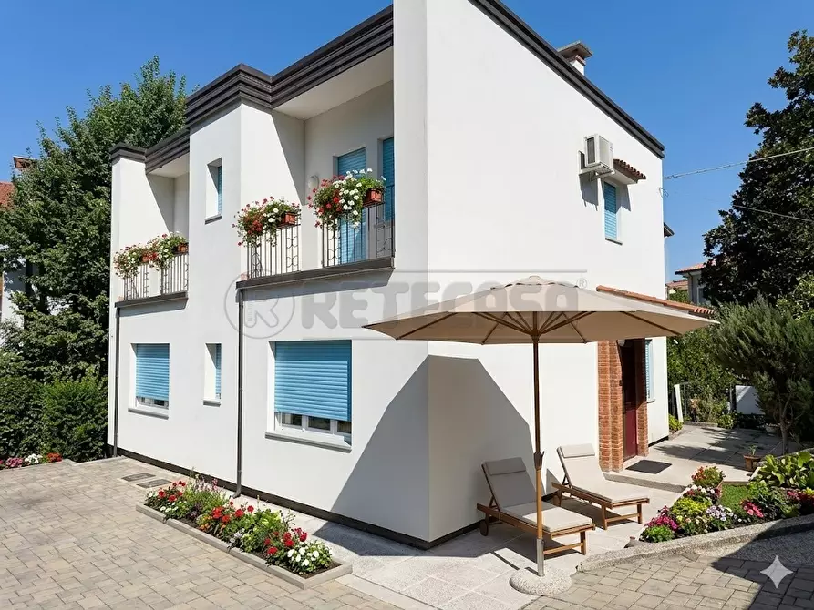 Immagine 4 di Casa indipendente in vendita  in Viale Dante a Vicenza