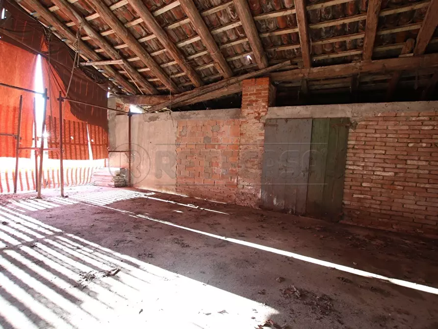 Immagine 23 di Rustico / casale in vendita  a Montegalda