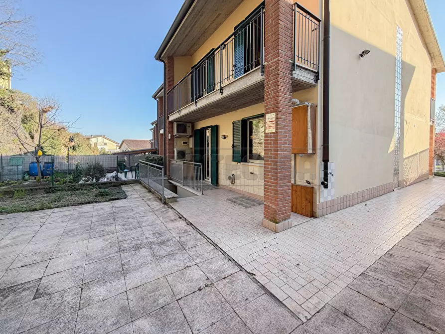 Immagine 54 di Porzione di casa in vendita  in Via Molini a Creazzo