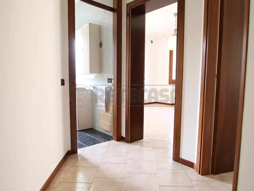 Immagine 26 di Porzione di casa in vendita  a Arcugnano