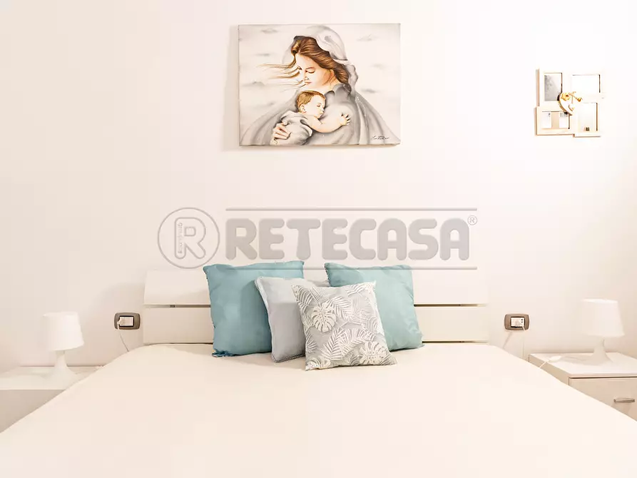 Immagine 7 di Bilocale in vendita  in Via Pastrengo 12 a Bisceglie
