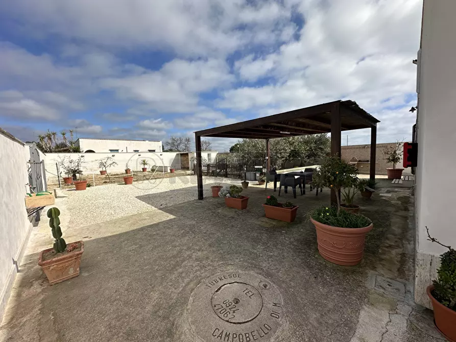 Immagine 9 di Villa in vendita  a Campobello Di Mazara