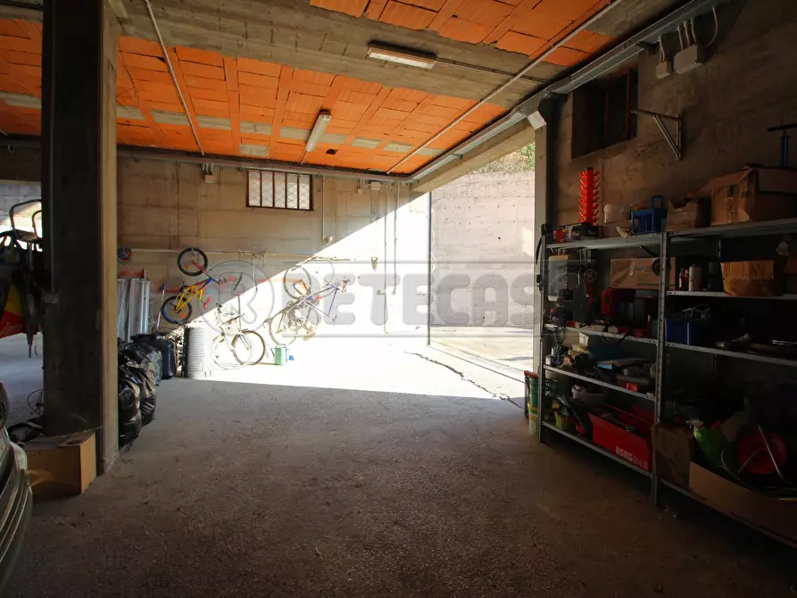 Immagine 32 di Appartamento in vendita  in VIALE DELL'INDUSTRIA 17 a San Giovanni Ilarione