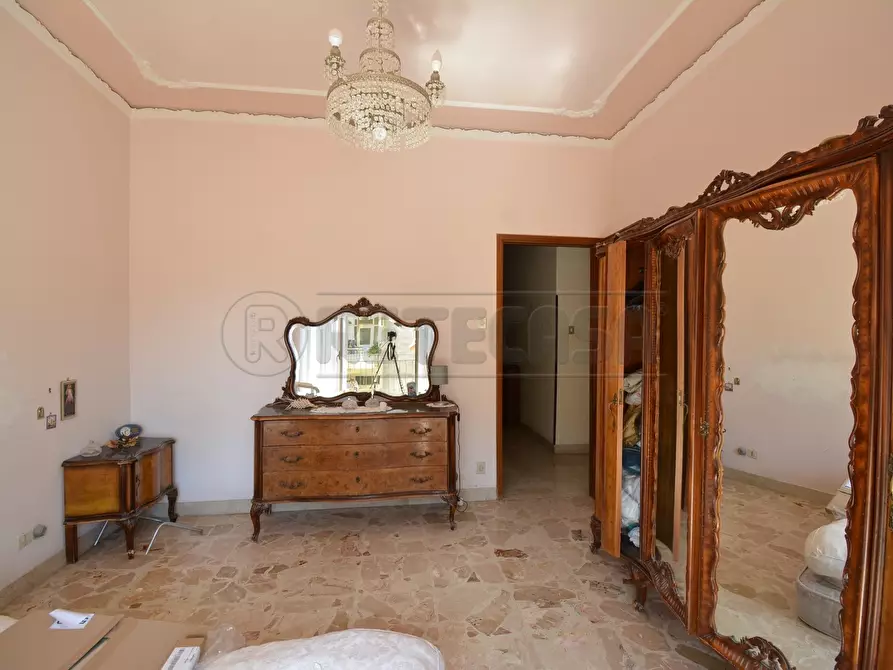 Immagine 14 di Quadrilocale in vendita  in Via Pietro Castelli 54 a Messina