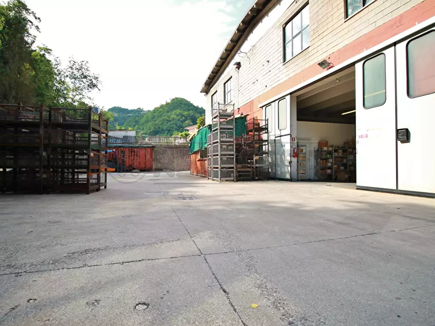 Immagine 4 di Attività artigianale in vendita  in Via Valletta 1 a Crespadoro