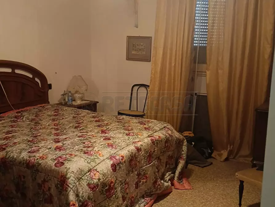 Immagine 3 di Quadrilocale in vendita  in Via Giosuè Carducci 25 a Maglie