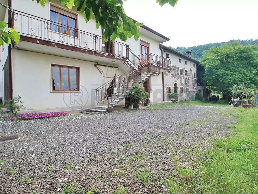 Immagine 3 di Rustico / casale in vendita  in Via Danesi di Sopra 50 a Montecchia Di Crosara