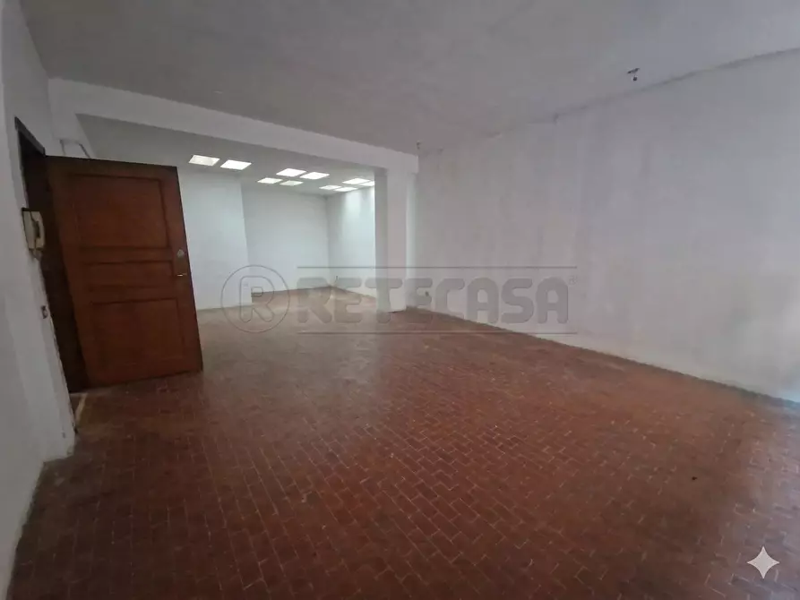 Immagine 3 di Magazzino in vendita  in Via Gaspare Aselli a Cremona