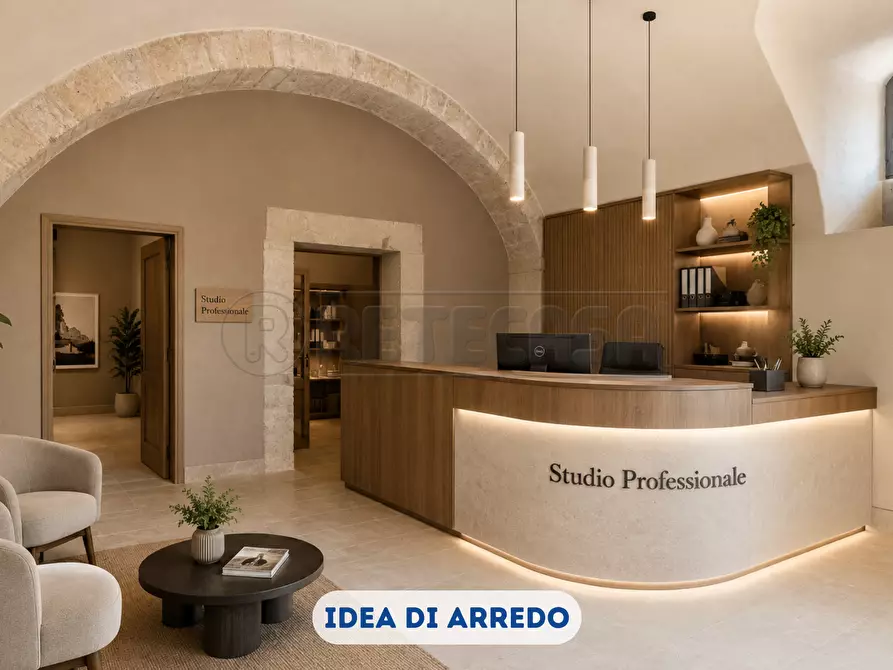 Immagine 6 di Locale commerciale in vendita  in Piazza Vittorio Emanuele 75 a Bisceglie