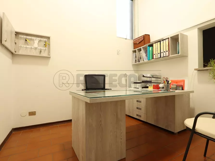 Immagine 21 di Locale commerciale in affitto  in Via Giovanni Battista Quadri 72 a Vicenza