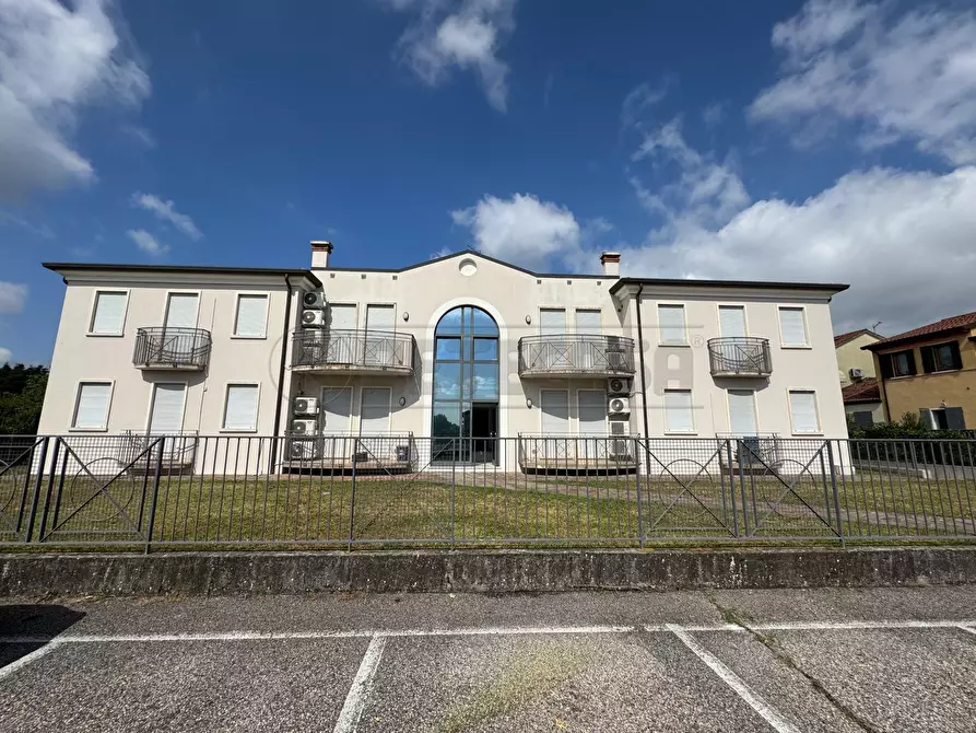 Immagine 3 di Terratetto in vendita  in Via Giovanni Falcone a Barbarano Mossano