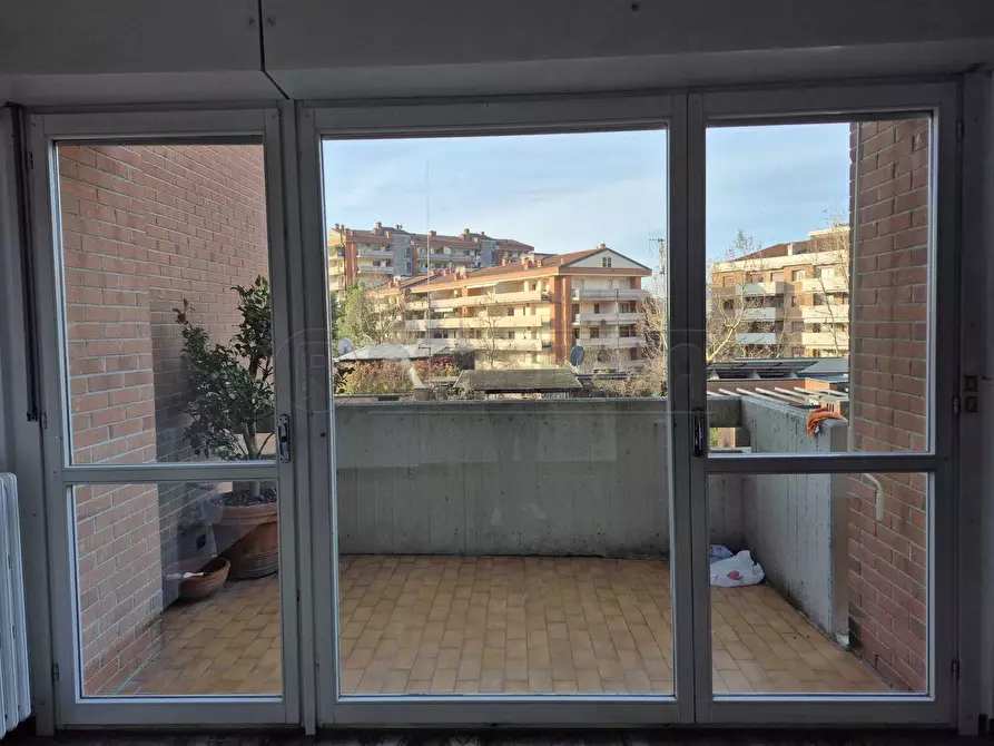 Immagine 3 di Trilocale in affitto  a Bergamo