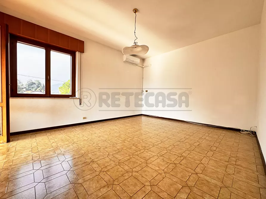 Immagine 8 di Appartamento in vendita  in Via Trieste 17 a Castelgomberto