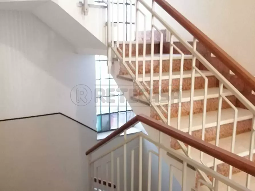 Immagine 11 di Stanza singola in affitto  in Via Montello a Cremona