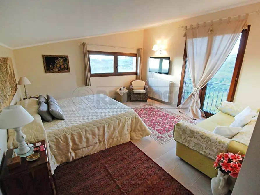 Immagine 17 di Villa in vendita  a Menfi