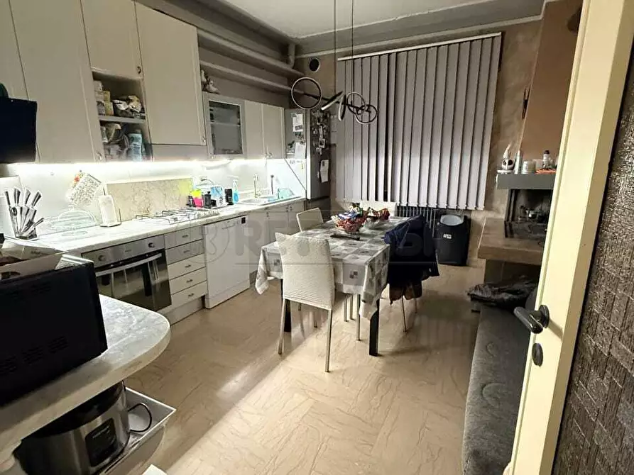 Immagine 2 di Appartamento in vendita  in zona valle a Montecchio Maggiore
