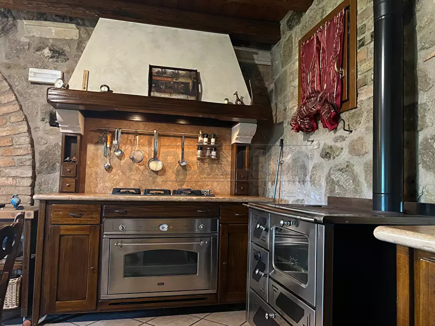 Immagine 9 di Casa semindipendente in vendita  a Vo