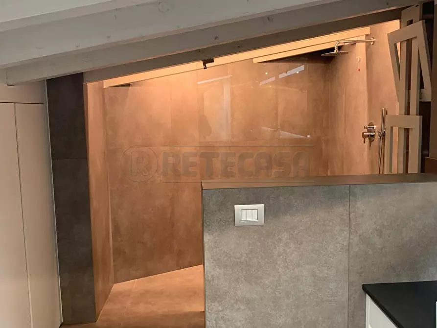 Immagine 48 di Appartamento in affitto  a Bergamo