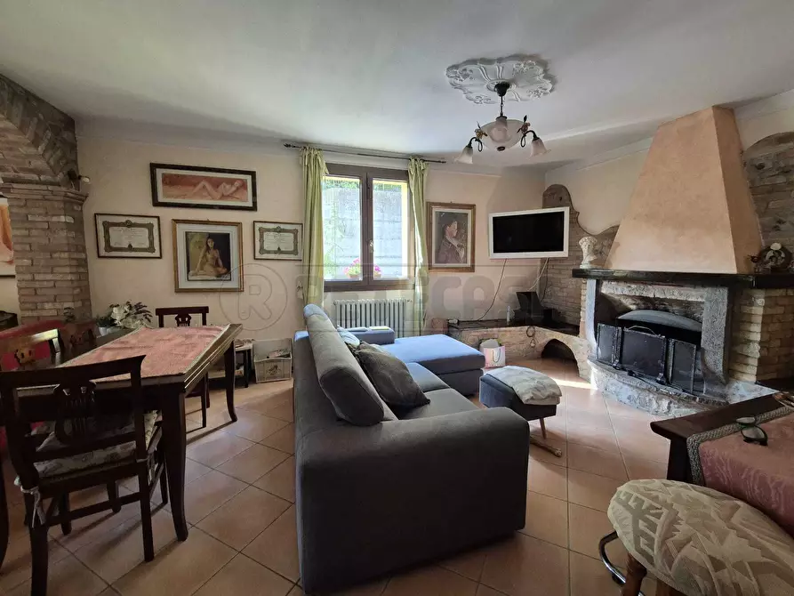 Immagine 9 di Villa in vendita  in Via Bottego a Salsomaggiore Terme