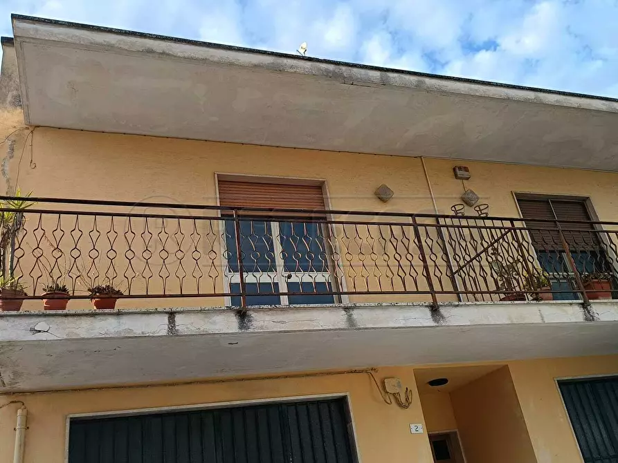 Immagine 2 di Casa semindipendente in vendita  in Via Papa Giovanni XXIII 2 a Cursi