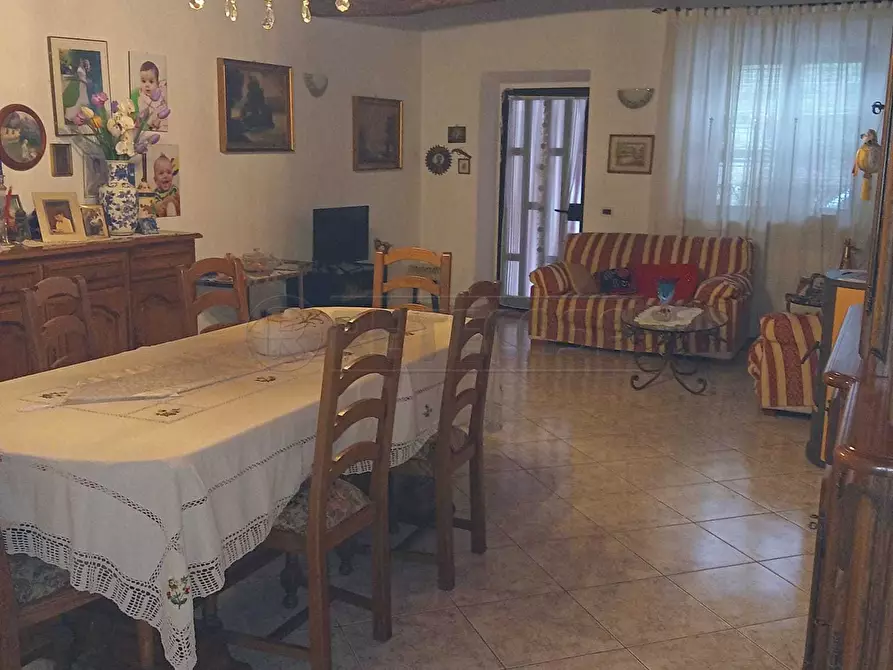 Immagine 6 di Terratetto in vendita  in Via Guglielmo Marconi a Pozzaglio Ed Uniti