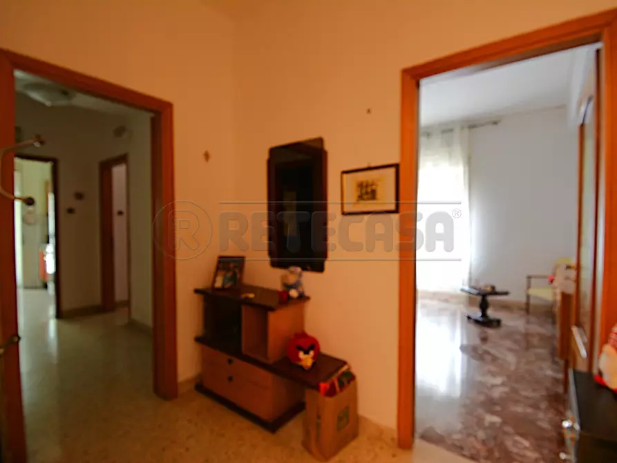 Immagine 5 di Appartamento in vendita  in Via Consolare Pompea 7 a Messina