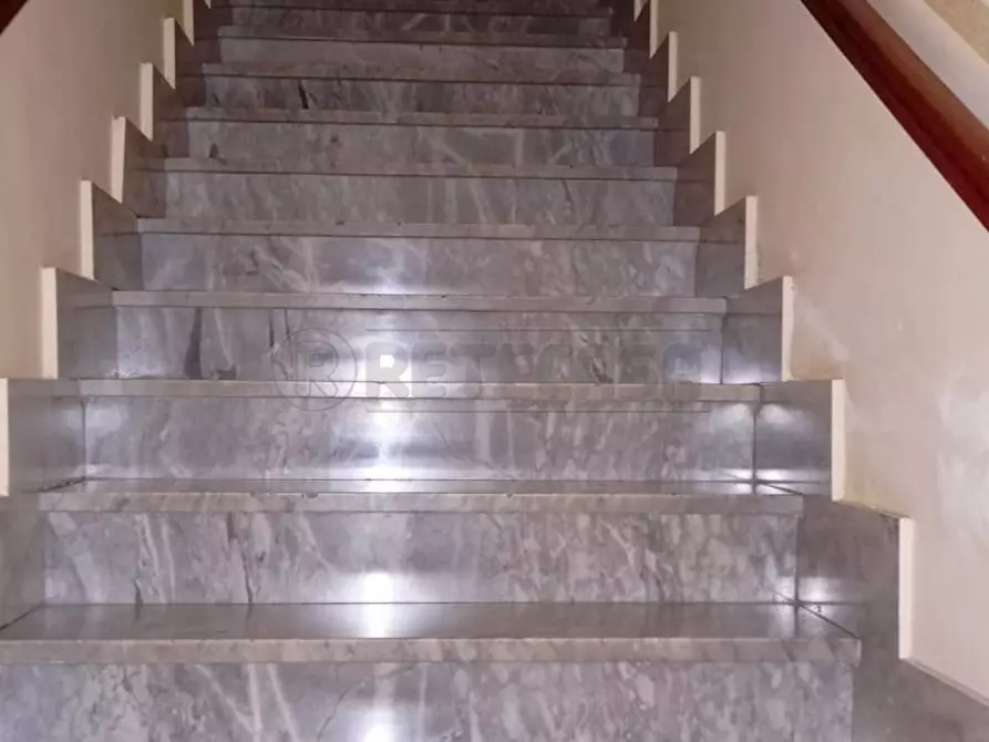 Immagine 12 di Casa trifamiliare in vendita  a Marcianise