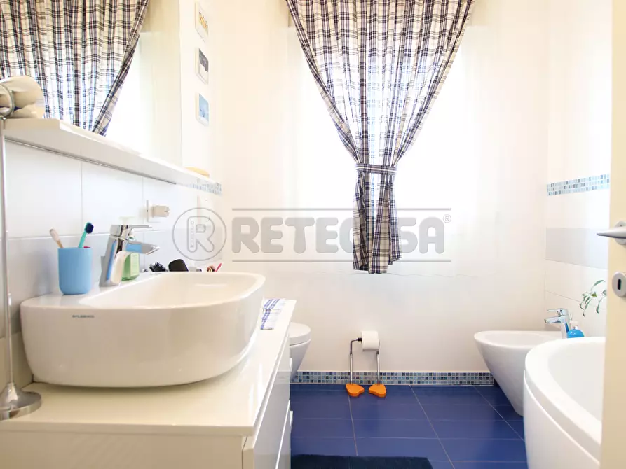Immagine 23 di Trilocale in vendita  in viale riviera berica 205 a Vicenza