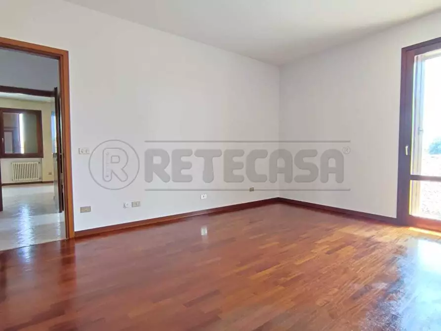 Immagine 7 di Trilocale in affitto  in Via Pesa 1/A a Montebello Vicentino