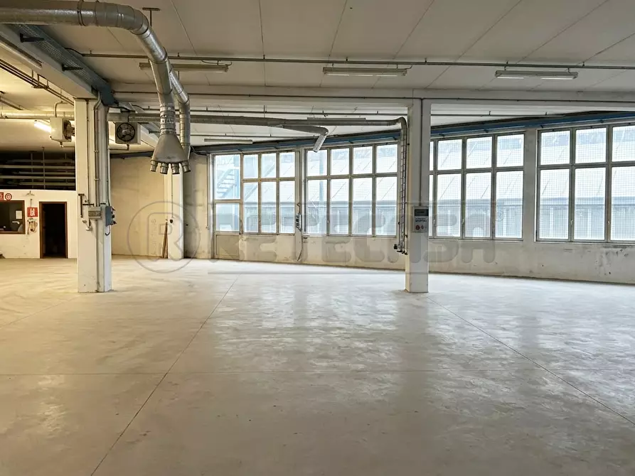 Immagine 2 di Laboratorio in vendita  in Via del Lavoro 1 a Arzignano