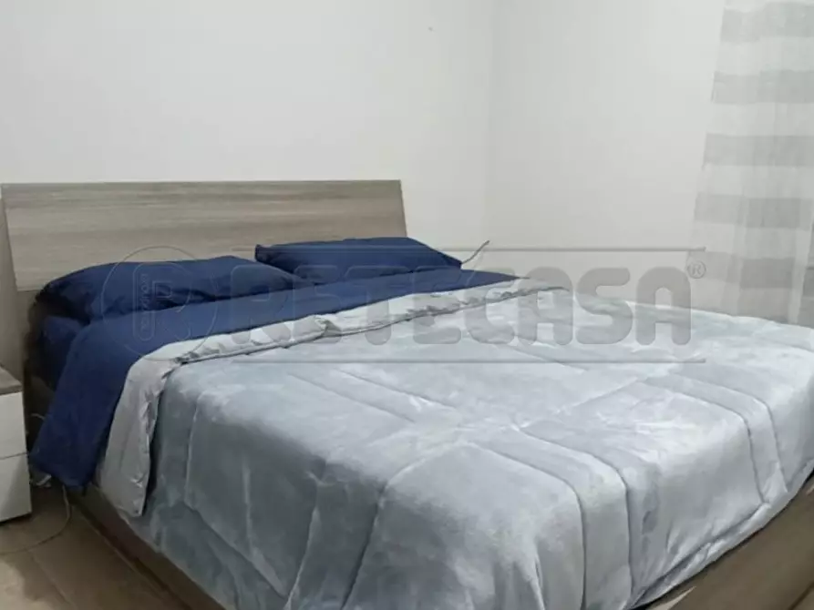 Immagine 2 di Bilocale in affitto  in Viale Carlo III a San Nicola La Strada