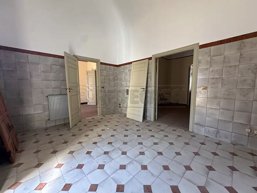 Immagine 11 di Rustico / casale in vendita  a Campobello Di Mazara
