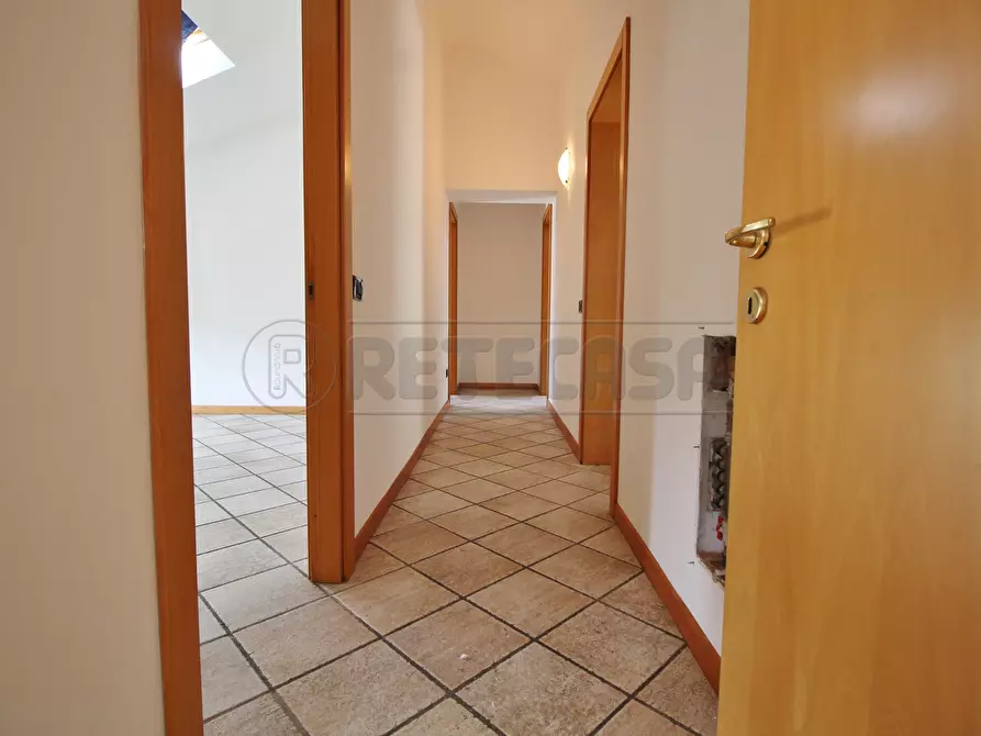 Immagine 5 di Bilocale in affitto  in Via dall'Ava 6 a Nogarole Vicentino