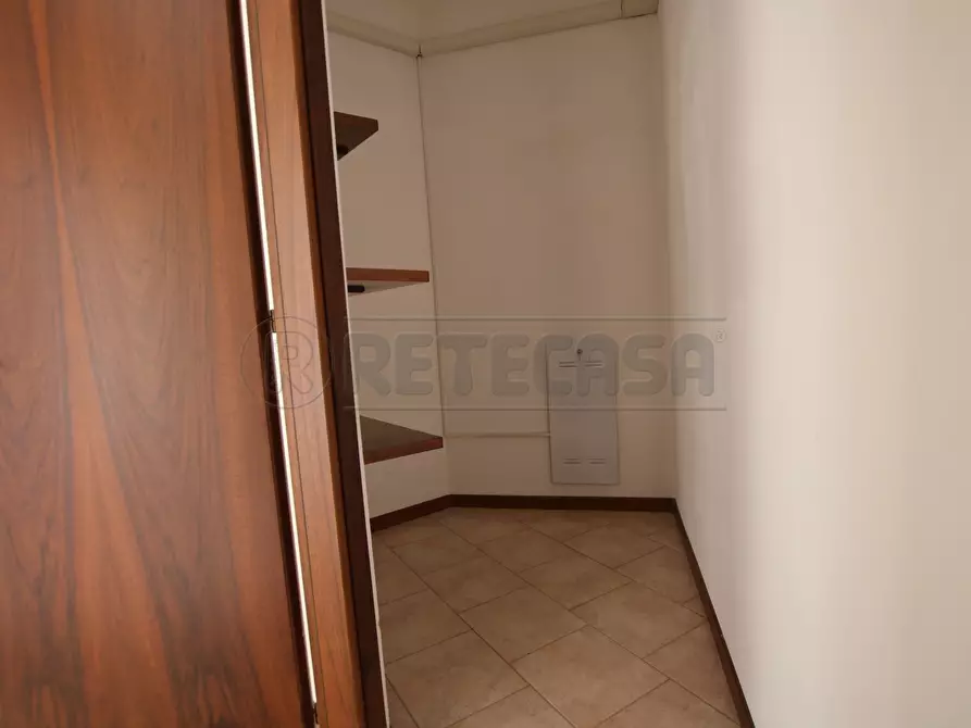 Immagine 41 di Porzione di casa in vendita  a Arcugnano