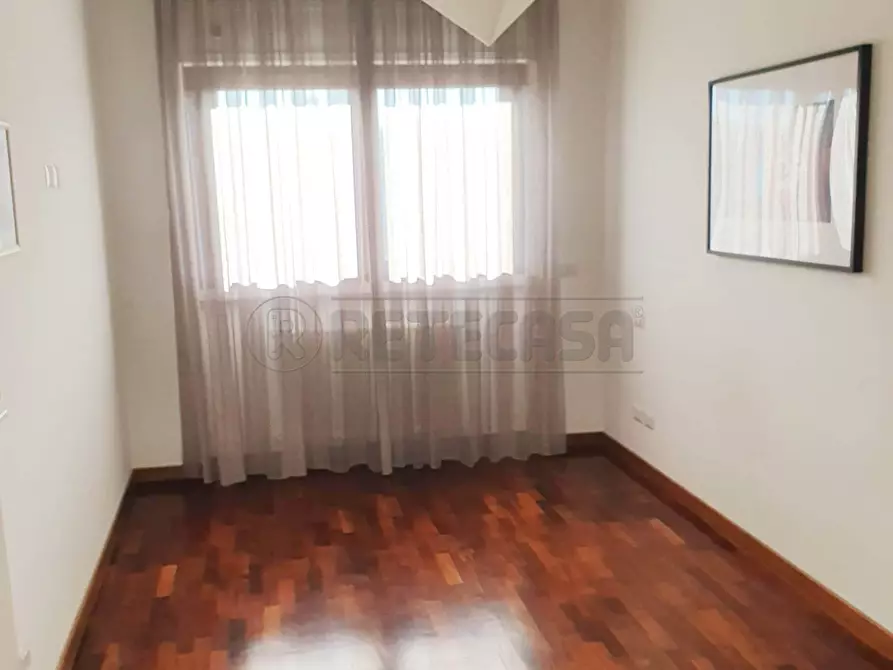 Immagine 12 di Appartamento in affitto  a Pescara