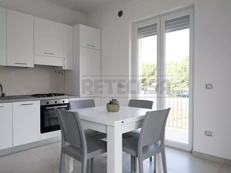 Immagine 27 di Bilocale in vendita  in Via II Giugno 7 a Nardo'