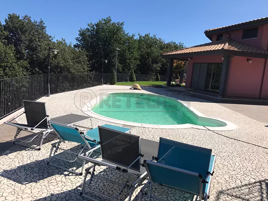 Immagine 27 di Villa in vendita  a Francavilla Al Mare