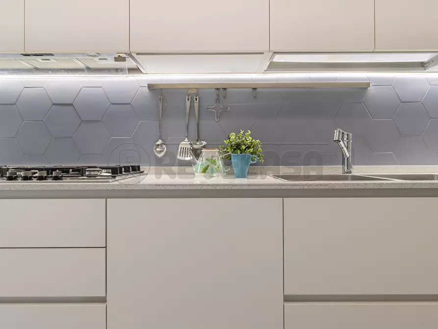 Immagine 10 di Trilocale in vendita  in Via Monte di Pietà 1 a Pozzoleone