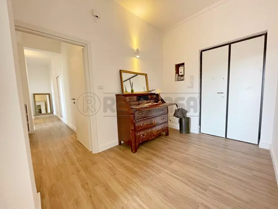 Immagine 2 di Quadrilocale in affitto  in Via Giuseppe Avallone a Salerno